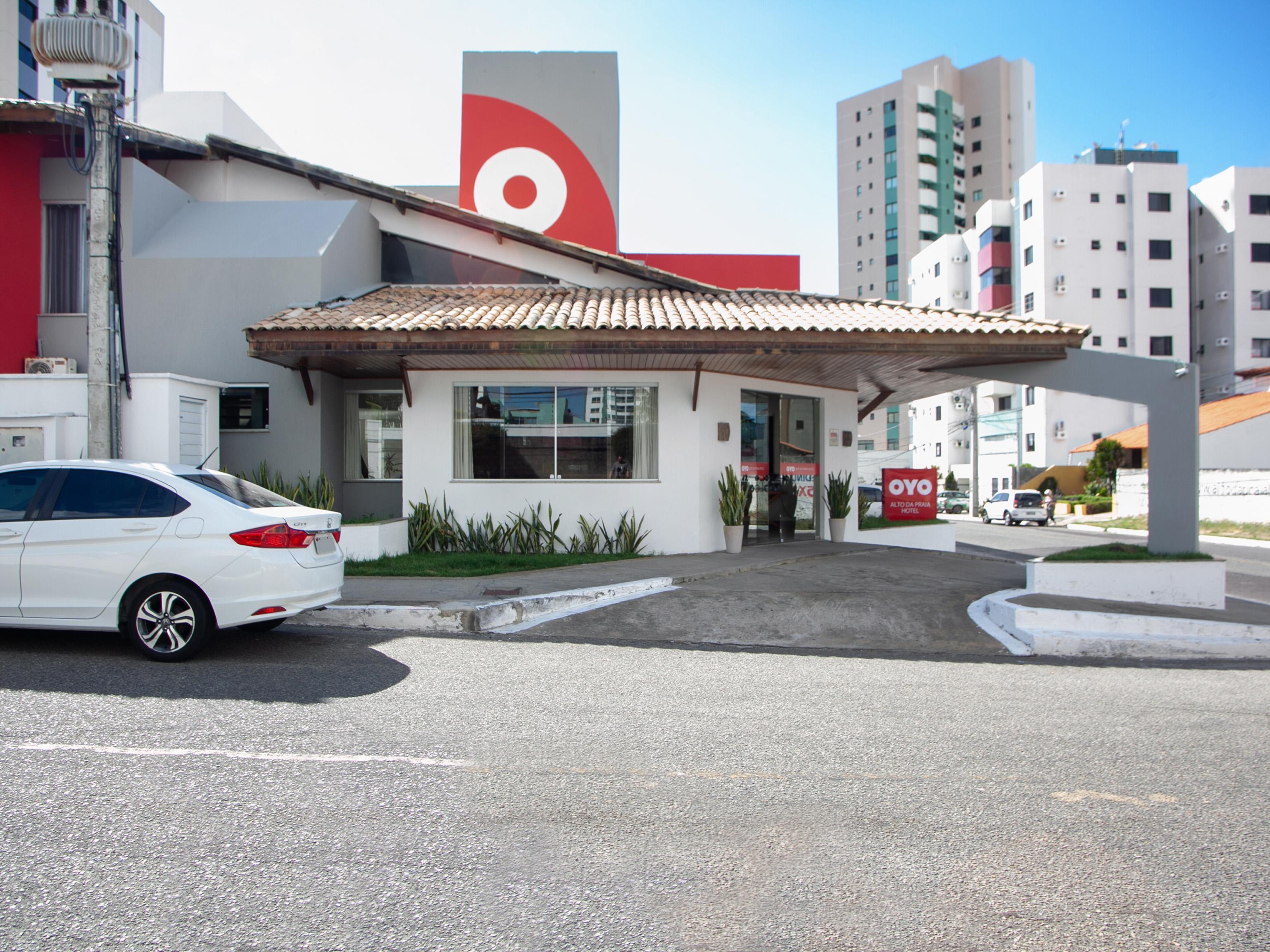 Oyo Alto Da Praia Hotel, อารากาจู ภายนอก รูปภาพ