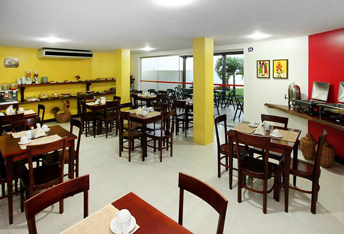 Oyo Alto Da Praia Hotel, อารากาจู ภายนอก รูปภาพ